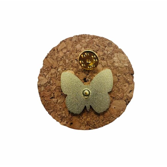 Colorful Butterfly Moth Enamel Pins Cartoon Insect Brooch Jewelry New Yellow New - Picture 5 of 6